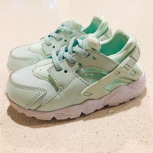 Girls toddler Nike Huarache